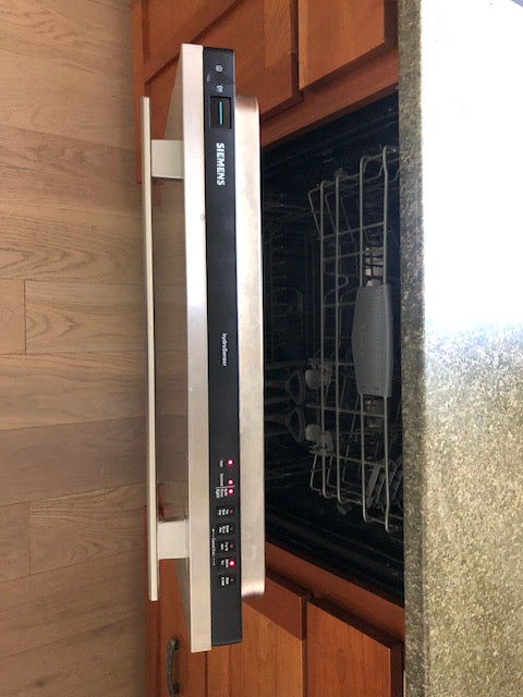 SOLD Siemens SS Dishwasher